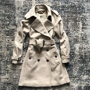 Authentic Burberry Cream Cashmere Wool Coat S4